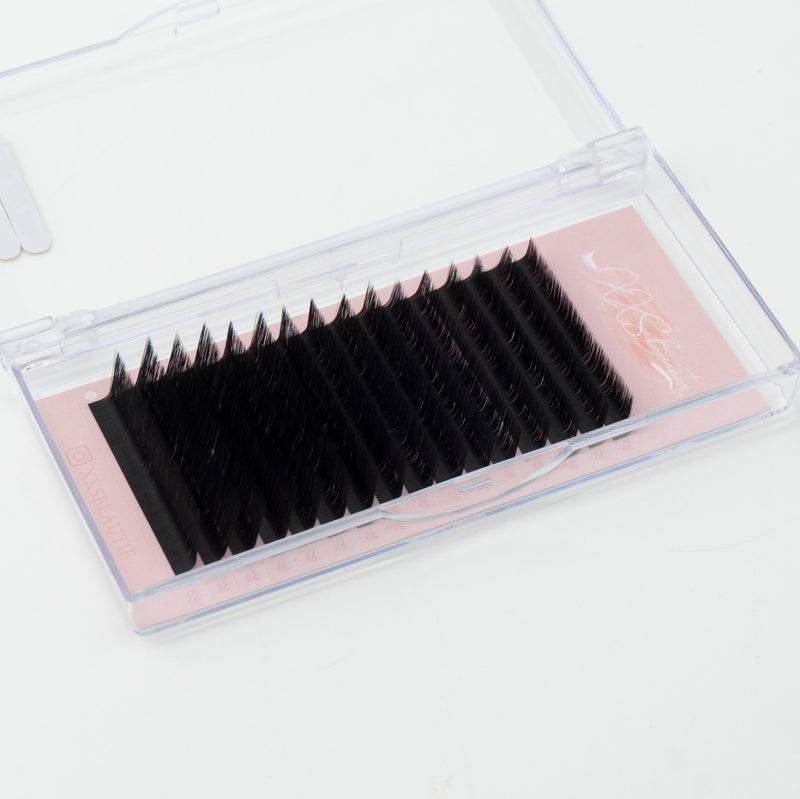 M Curl  Volume Lashes Mixed Lengths